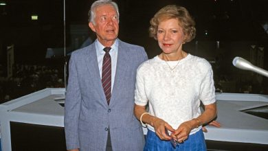 Jimmy Carter Seen on Rare Public Outing For Late Wife’s Memorial